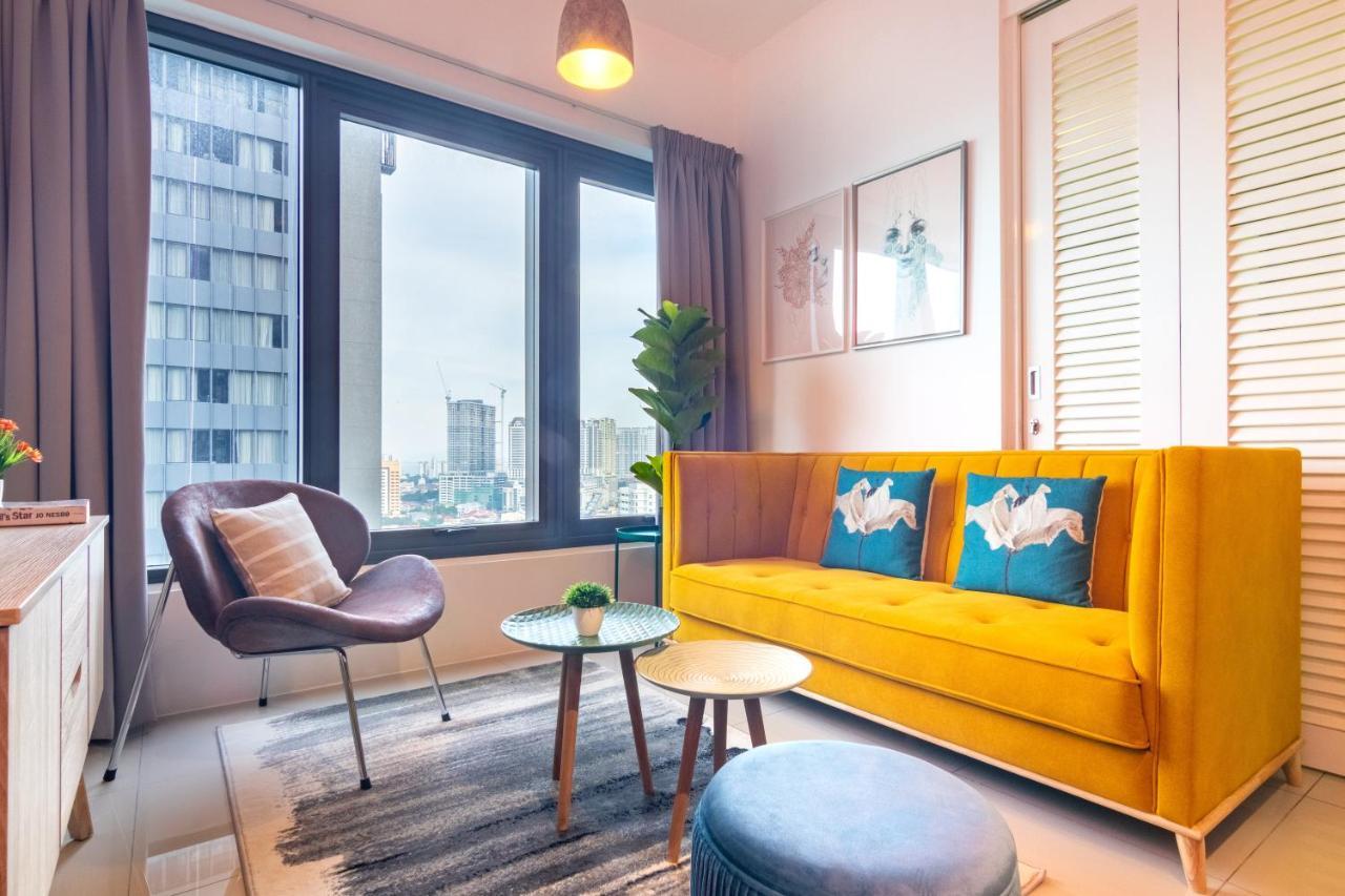 Tropicana 218 X Airlevate Suites Джорджтаун Экстерьер фото