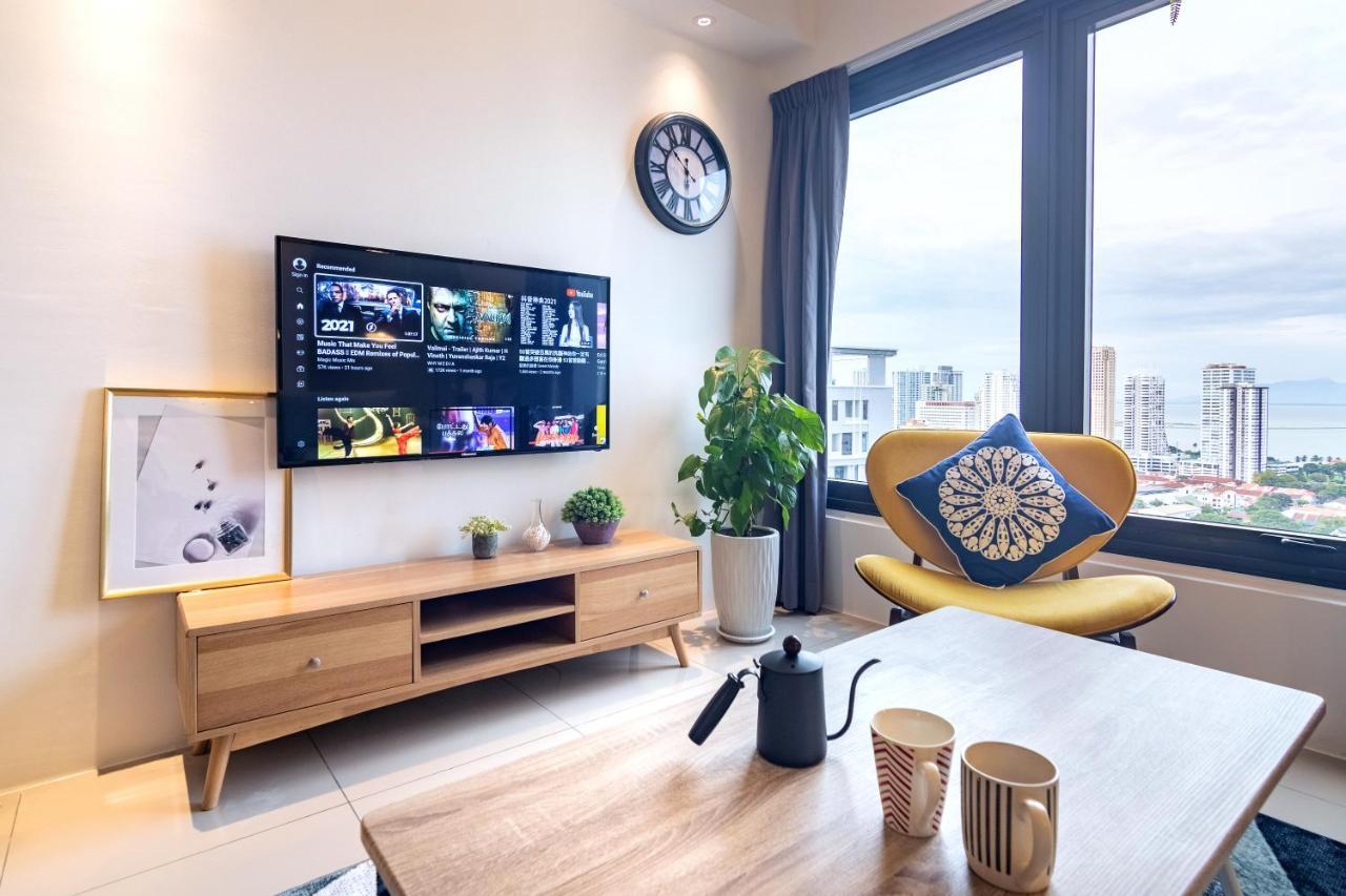 Tropicana 218 X Airlevate Suites Джорджтаун Экстерьер фото