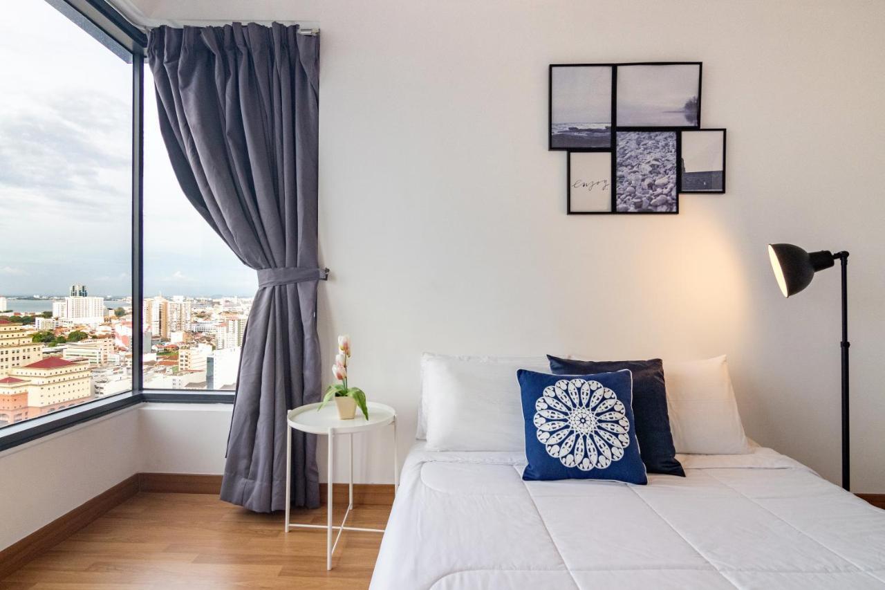 Tropicana 218 X Airlevate Suites Джорджтаун Экстерьер фото
