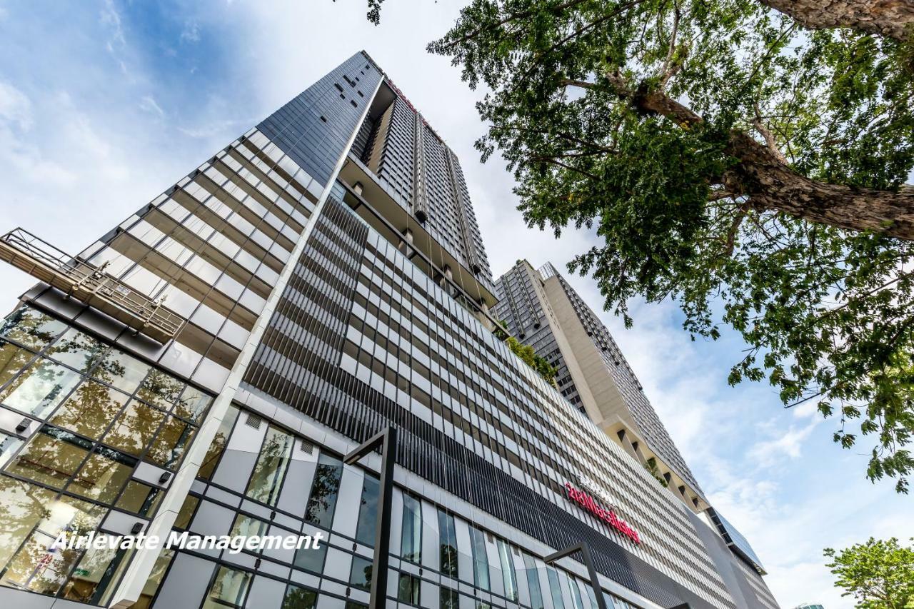 Tropicana 218 X Airlevate Suites Джорджтаун Экстерьер фото
